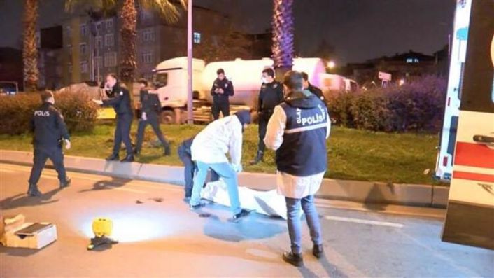 Gaziosmanpaşa'da korkun&ccedil; kaza! 1 kişi hayatını kaybetti