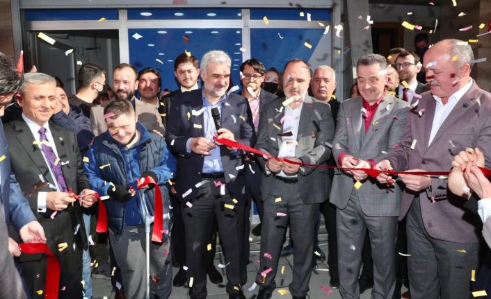 Ak Parti Gaziosmanpaşa Yıldıztabya Mahallesinde İrtibat B&uuml;rosu A&ccedil;ılışı Ger&ccedil;ekleştirdi.