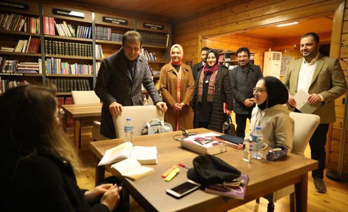 Hilal Kaplan, Gaziosmanpaşa Sanat Akademisi ve Farika&rsquo;ya Hayran Kaldı