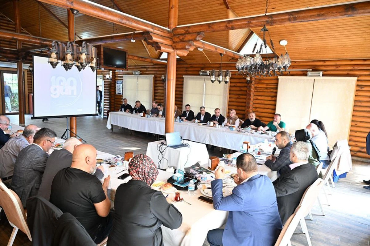 BAŞKAN VEKİLİ KARADENİZ, YEREL BASIN MENSUPLARINI AĞIRLADI