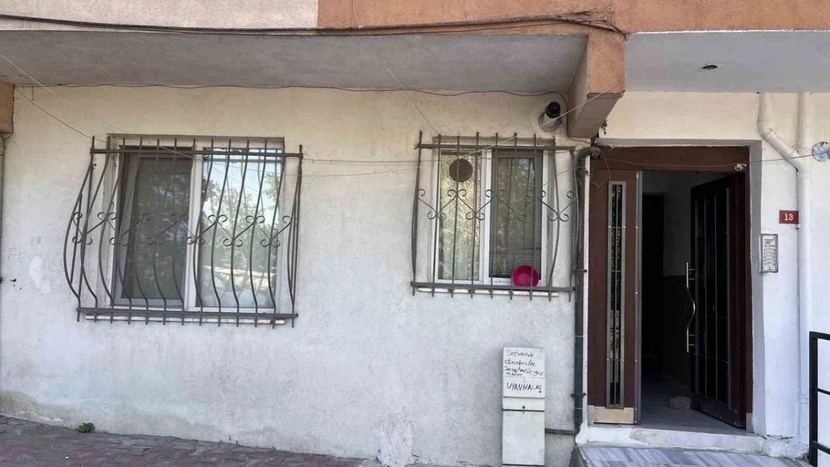Gaziosmanpaşa&rsquo;da bir kişi evinde &ouml;l&uuml; bulundu