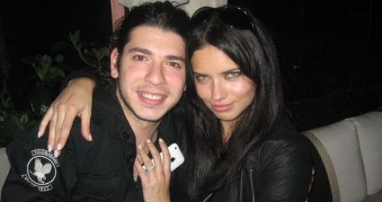 Adriana Lima-Samet Güzel... DOĞRU MU SAMET?