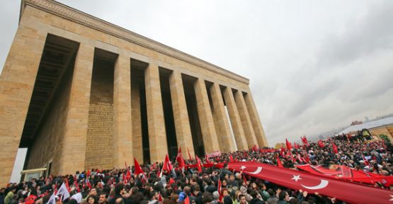 Anıtkabir'i 10 Kasım'da Rekor Ziyaret 