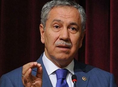 'Arınç İstifa Edebilir!'