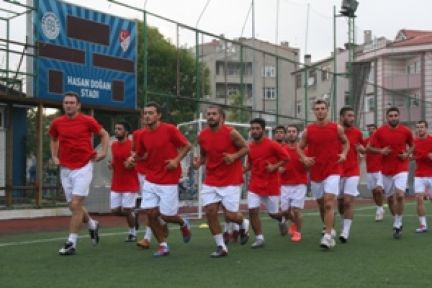 Arnavutköyspor sezonu açtı