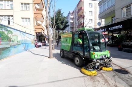 Bağcılar'da Bahar Temizliği Başladı 