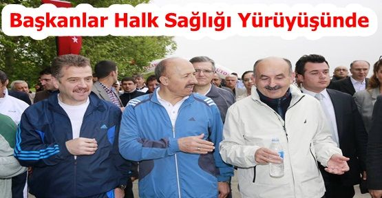  Bakan Müezzinoğlu Halk Sağlığı Yürüyüşünde 