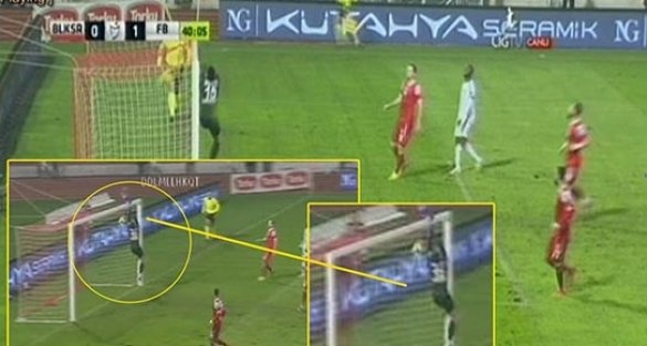 Balıkesirspor kalecisi Emrullah'ın yediği gol tartışma yarattı