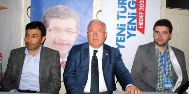 Balkanlı Gençlerden AK Parti'ye Destek Turu