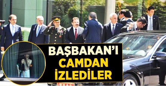 Başbakan Erdoğan'a 'Çıplak' Turist Sürprizi