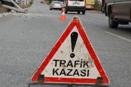 Bayrampaşa'da Trafik Kazası: 2 Yaralı