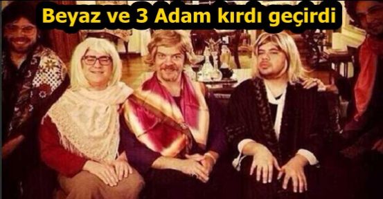 Beyaz ve 3 Adam 'anne' skeciyle kırdı geçirdi