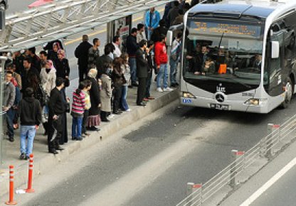 Beylikdüzü-Kadıköy Arası 82 Dakikaya İniyor