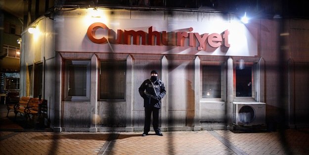 Cumhuriyet'ten Hz. Muhammed'e hakaret karikatürü açıklaması