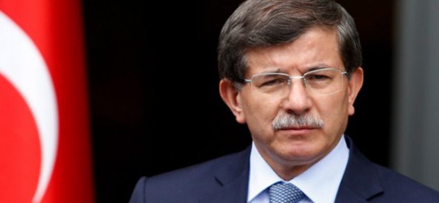 Davutoğlu: Hz. Muhammed'e hakaret etmek, özgürlük değildir!