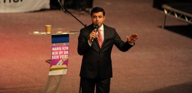 Demirtaş: Öyle bir söylemi varsa istifa ederiz'