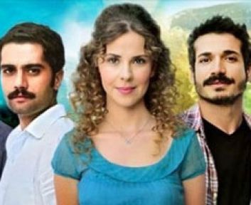 Dizi ekibi kaza geçirdi: 1 ölü