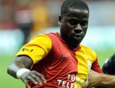 Eboue'den derbi mesajları