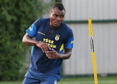 Emenike'den şok istek!