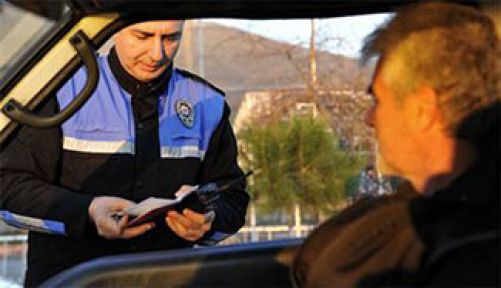 En çok ceza kesen polise ödül