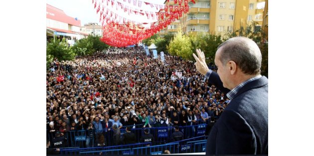 Erdoğan: Barış diyenler hastane bombalıyor