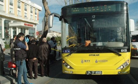 Eski sevgilisini kurşunlayan genç kendini astı