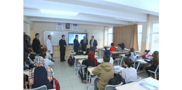 Eyüp Anadolu Lisesi’ne Muhteşem Spor Salonu...