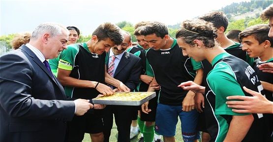 Eyüplü Okullar, Futbol Turnuvası’nda Yarıştı…