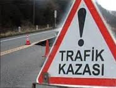 Eyüp'te Trafik Kazası: 3 Yaralı