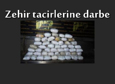 Eyüp'te Zehir tacirlerine darbe