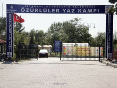 Florya özürlüler yaz kampı başlıyor