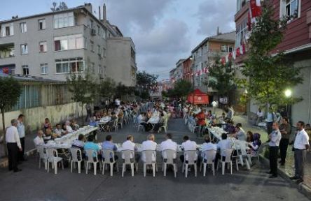 Gönül Sofraları Yenidoğan'da Kuruldu...