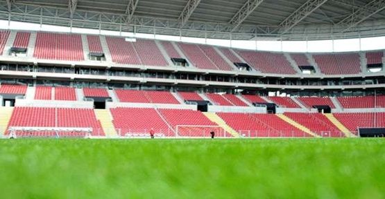 G.Saray'da Arena’nın çim sorunu çözülüyor!