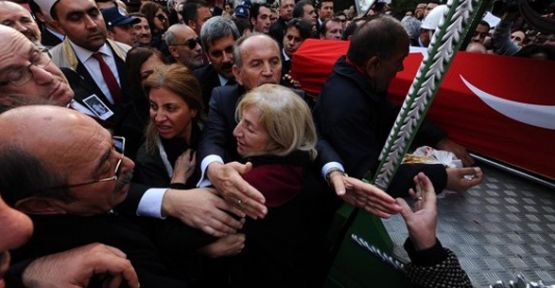 Kadir Topbaş Necla Uygur'u son anda kurtardı