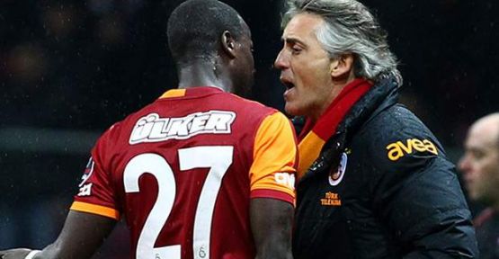 Mancini, Eboue'nin cezasını kesti!