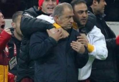 Rıdvan Dilmen'den Terim'e Ağır Eleştiri! 'Olmuyor Hoca'