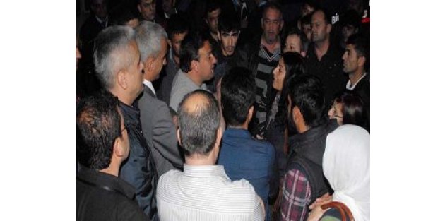 Serik'te HDP Tabelası Gerginliği