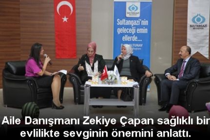 Sultangazi'de“Sağlıklı Evliliğin Sevgi Haritaları”konulu seminer düzenlendi.