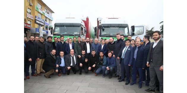 Suriyeli Kardeşim Yardım Kampanyası TIR'ları Eyüp'ten Dualarla Uğurlandı