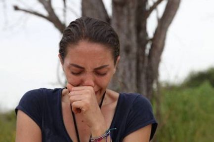 Survivor Duygu balığı ağlayarak yedi