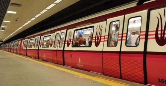 Taksim metrosunda şok!