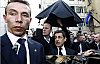 Nicolas Sarkozy'i madara ettiler-FOTO GALERİ-