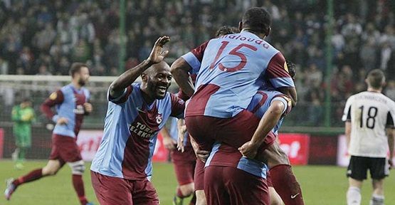 Trabzonspor'dan tarihi rekor! (Legia Varşova 0-2 Trabzonspor)