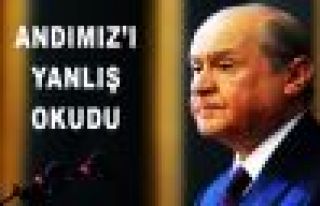  Bahçeli Andımız'ı yanlış okudu