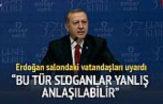 Cumhurbaşkanı Erdoğan salondaki vatandaşları...
