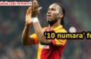 Drogba'dan '10 numara' fotoğraf!