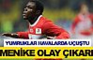 Emenike olay çıkardı!