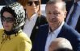 Erdoğan, annesi için mevlit okuttu-Video haber