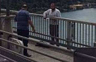 Fatih Sultan Mehmet Köprüsü'nde intihar girişimi!