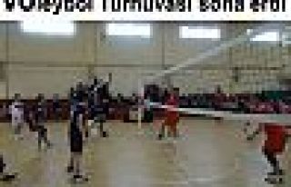 Gençler voleybol turnuvası